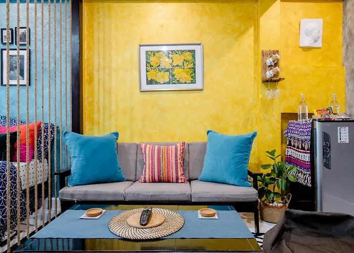 Apartment Double With Balcony & Private Bath By Smile Loft *